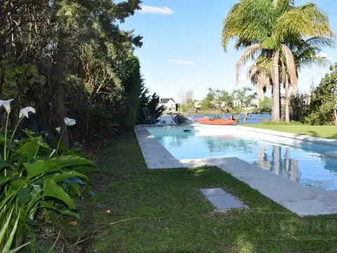 Casa en Alquiler en Altamira, USD 3.800