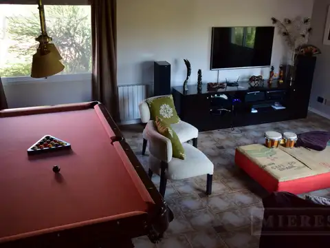 Barrio Cerrado Altamira - Casa  a la Laguna - Alquiler Anual