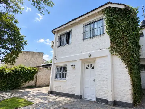 VENTA EN BLOQUE CASA Y MONOAMBIENTES EN M. GRANDE
