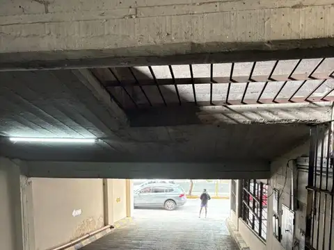 Cochera en Alquiler para coche mediano
