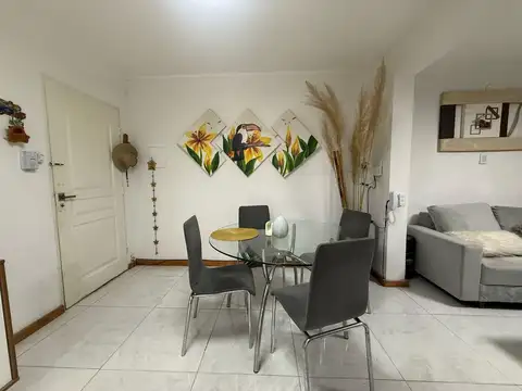 SE VENDE DPTO INTERNO DOS DORMITORIOS Y PATIO