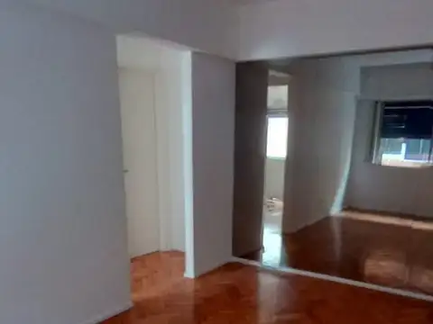 Libertad y Posadas lleno de luz y sol,apto prof.