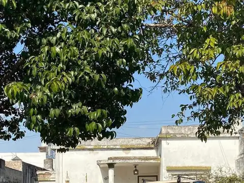 San Lorenzo 700