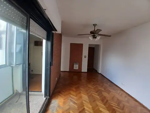 Departamento en Alquiler 50 años