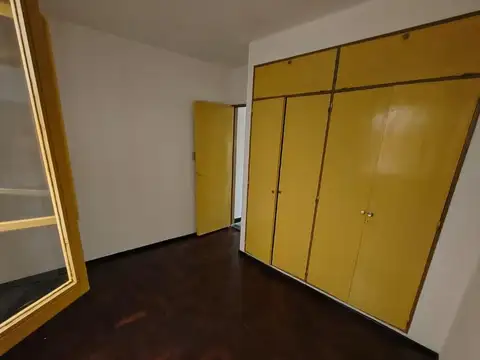 MORENO 165 BIS 1  DORMITORIO