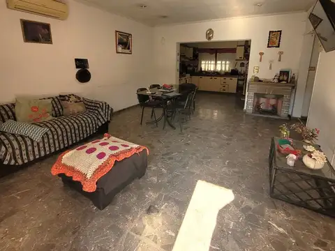 Casa en Venta en Remedios de Escalada, USD 79.900