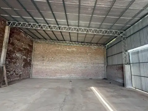 Galpon en Venta en El Bosque, USD 230.000
