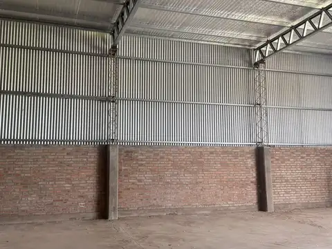 Galpon en calle constitución,  Barrio El Bosque