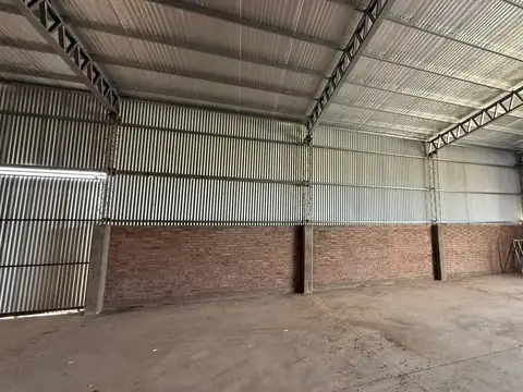 Galpon en Venta 30  mts Fondo
