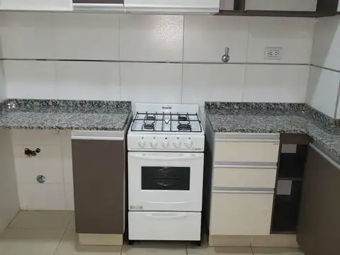Departamento en Alquiler con 1 cocheras