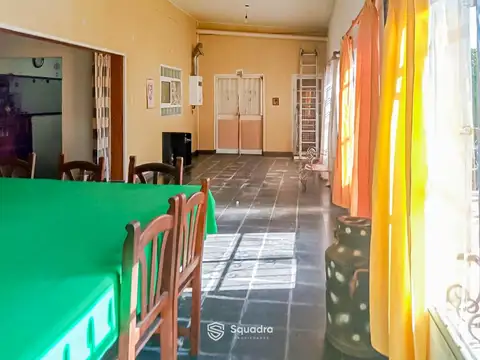 Casa 5 ambientes con 1 baño
