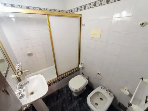 VENTA DEPARTAMENTO 2 DORMI, PATIOY PILETA,CENTRO