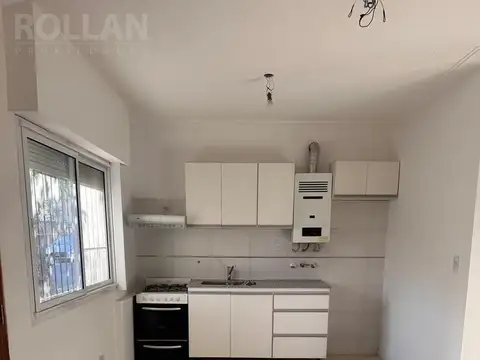 Depto Tipo Casa en Alquiler de 3 ambientes
