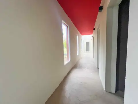 CASA EN VENTA 5 AMBIENTES SOBRE 2 LOTES 320 M2