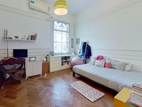 DEPARTAMENTO TIPO PH  ALMAGRO 71 M2