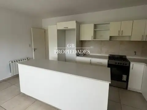 Departamento en Alquiler con 1 cocheras
