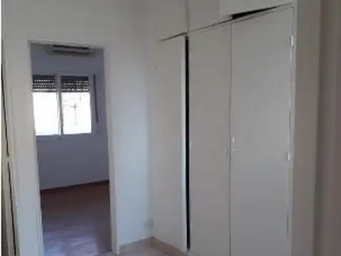 Depto Tipo Casa en Venta en Haedo, USD 144.900