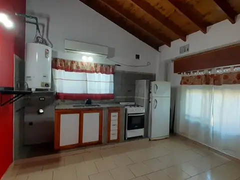 Depto Tipo Casa en Alquiler en Villa Santos Tesei, $ 550.000