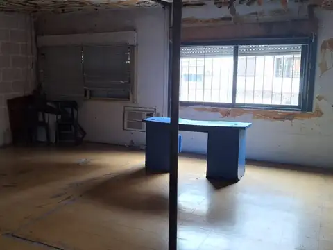 Galpon en Venta 36  mts Fondo