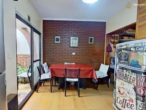 Casa 4 ambientes. | Peron al 2200