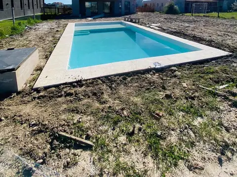 Casa en venta con 3 dormitorios y 2.5 baños. Área 7, San Sebastián, Loma Verde, Escobar/ Zelaya