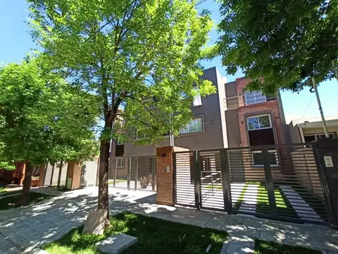 Alfonso Castelao 800