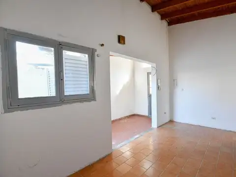 PH EN VENTA TOLOSA 2 DORMITORIOS Y 2 PATIOS