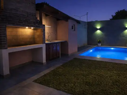 Casa en Granadero Baigorria