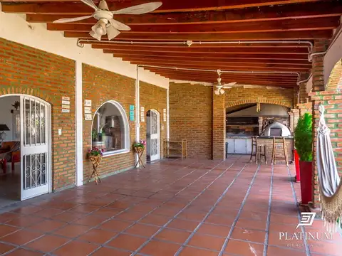 Casa en Venta en Campo Quijano, USD 150.000