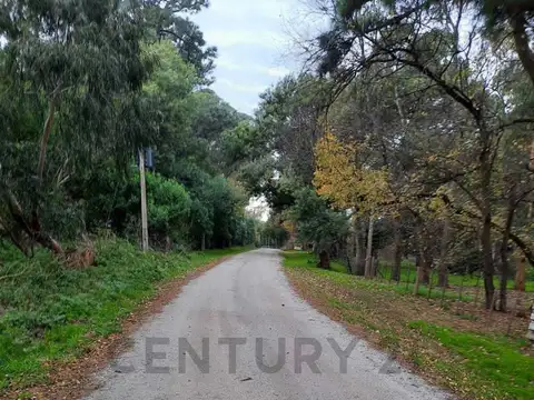 VENTA LOTE 2050M2 LAGUNA LA BRAVA