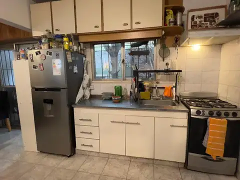 Depto Tipo Casa en Venta con 1 cocheras