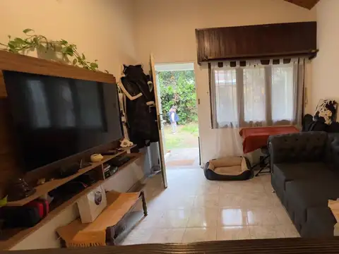 Depto Tipo Casa en Venta en Garin-Centro, USD 96.000