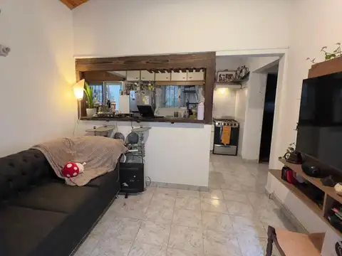 Depto Tipo Casa en Venta de 3 ambientes
