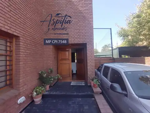 Casa en Venta de 5 dormitorios