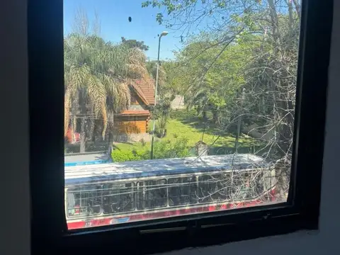 Oficina 2 ambientes con 1 baño