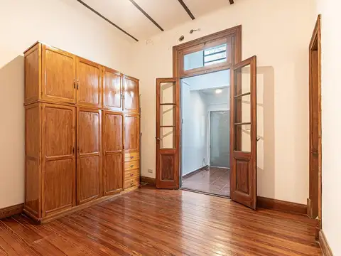 Depto Tipo Casa en Venta en Almagro, USD 118.000