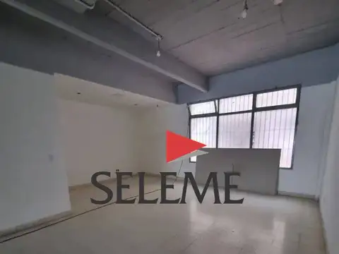 Local en Alquiler en Neuquen, $ 3.800.000
