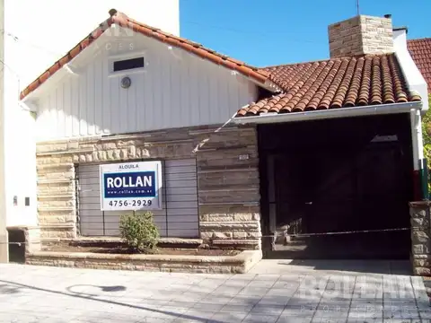 Hermoso chalet de 3 amb. en alquiler en Carapachay!!