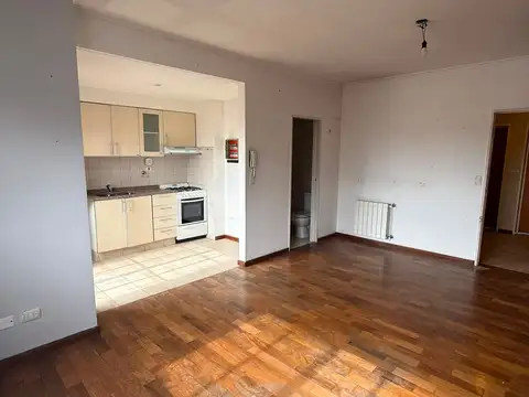 Departamento en Venta en Adrogue, USD 129.900