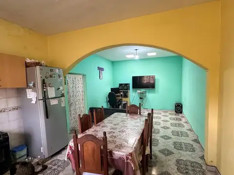 Depto Tipo Casa 2 ambientes con 1 baño