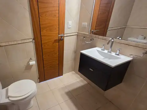 ALQUILER 2 AMBIENTES CON BALCON Y AMENITIS MORON
