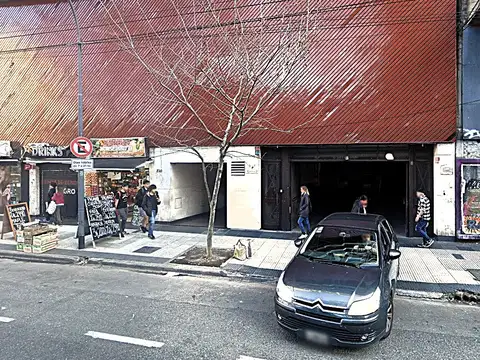 Avenida Corrientes 3700, Piso PB