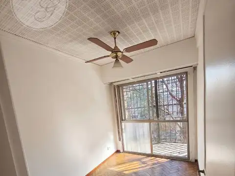 Depto Tipo Casa en Alquiler de 4 ambientes
