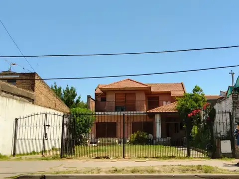 En Venta Casa Chalet Sobre Ruta 21