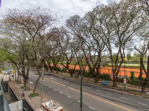 Departamento a estrenar en venta con cochera y terraza propia, ubicado en Acassuso frente al CASI.