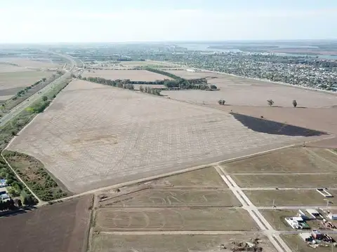 Terreno en Venta 30  mts Fondo