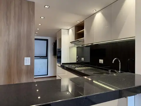 Departamento en Alquiler de 3 dormitorios