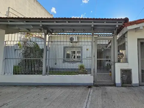 Bernardo De Irigoyen 200