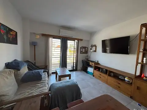 Camacua 2800, Piso 1