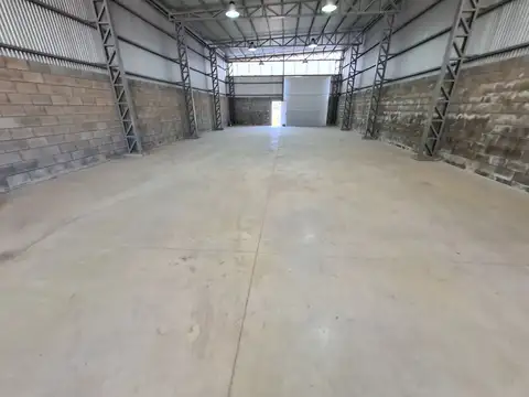 Galpon en Venta 50  mts Fondo